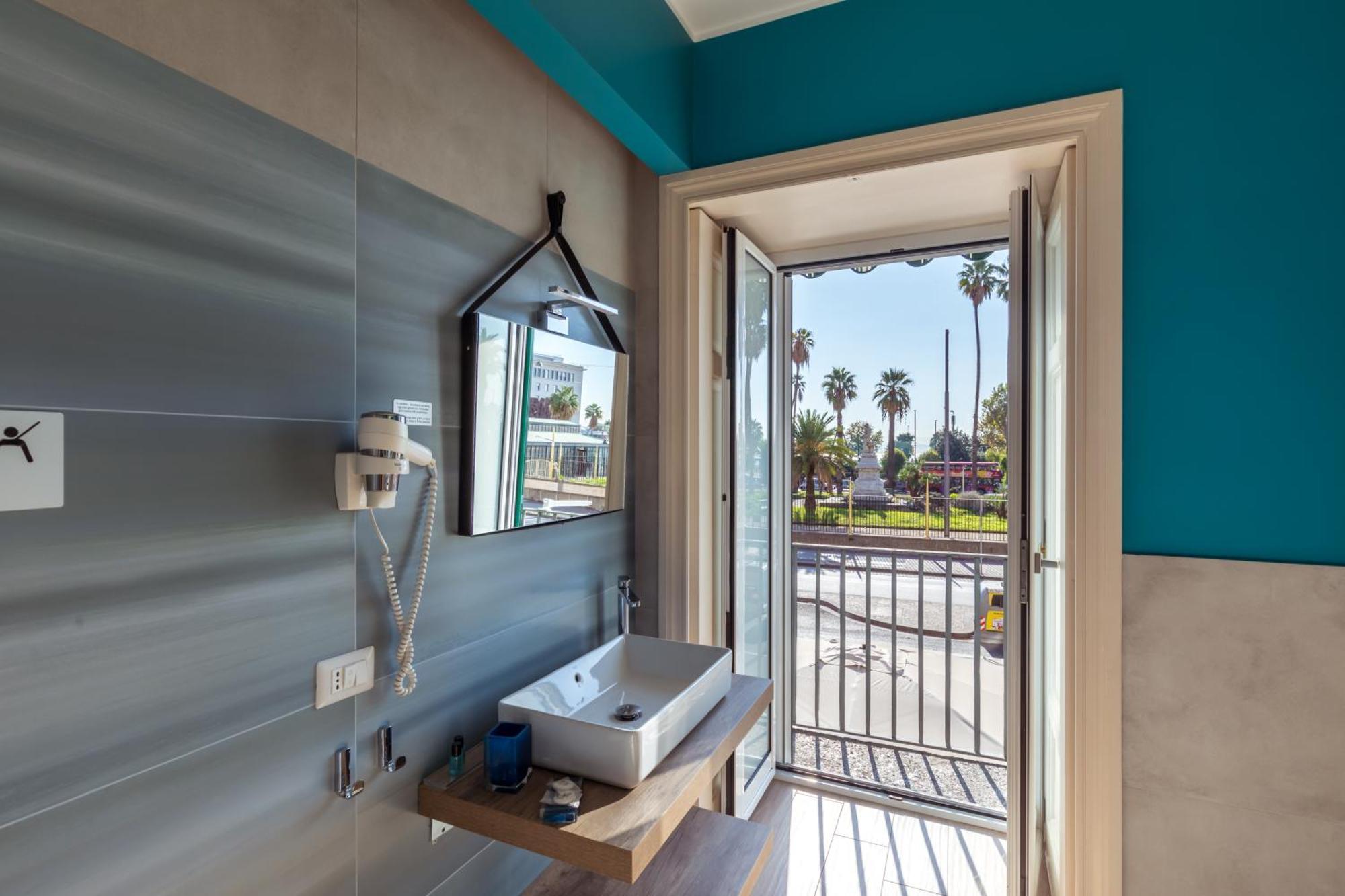 Suite Riviera 84 Naples Exterior photo